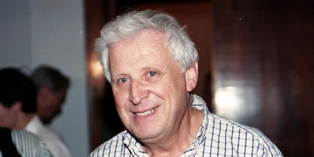 zhuxovickij-pisatel-foto